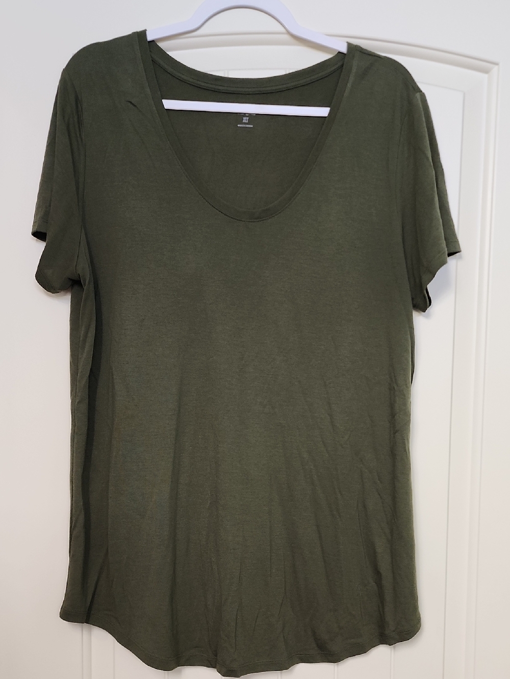 a.n.a Olive Green Scoop Neck Short Sleeve Tee